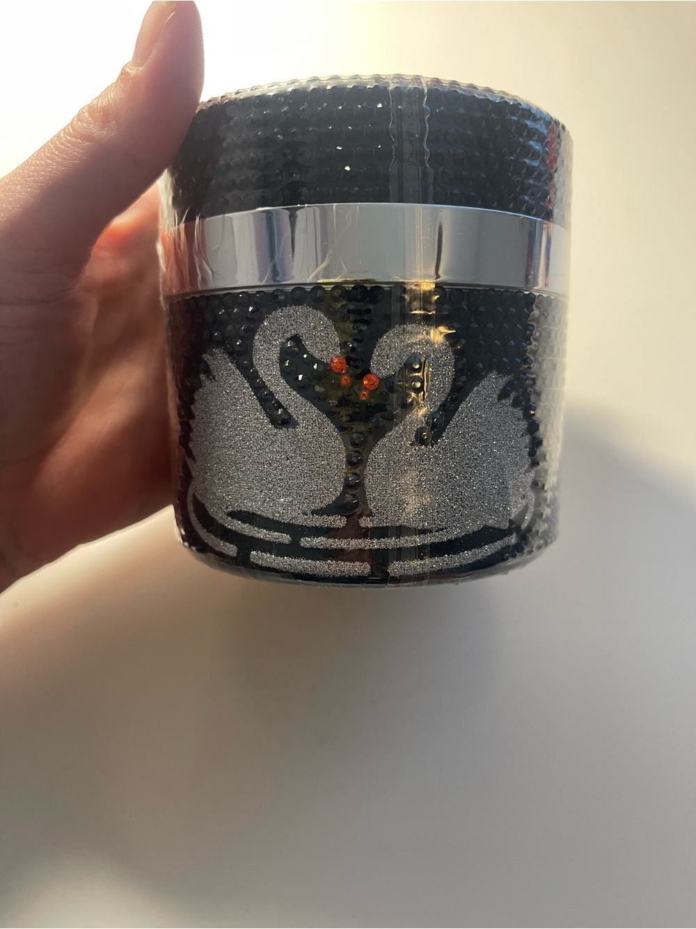 PRAI Beauty Ageless Throat & Decolletage Night Creme - Black Jar